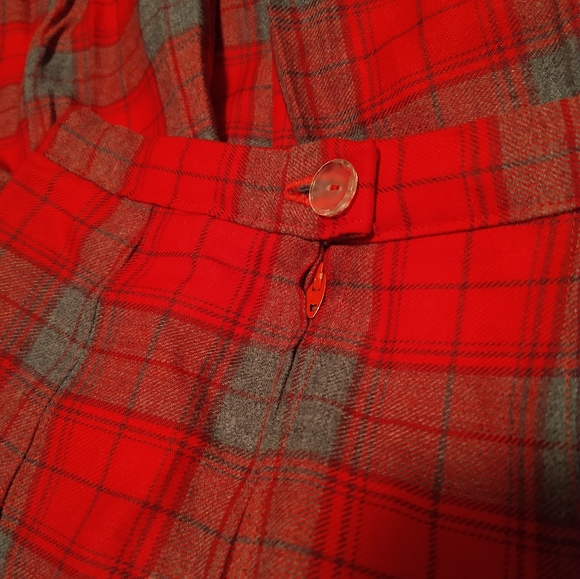 EUC Vintage Plaid Mid Length Skirt, Red and Charcoal, Size XS-S - Picture 2 of 2